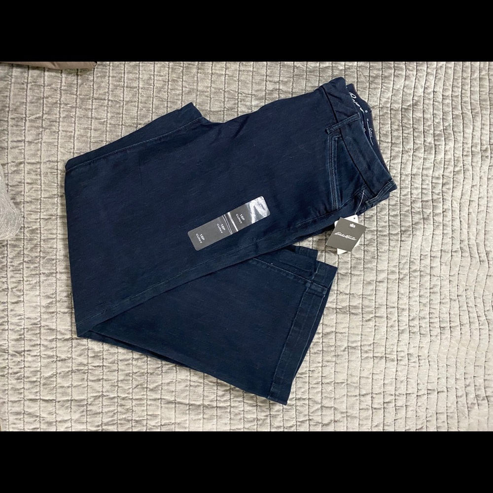 18P Eddie Bauer Curvy Trouser Leg Denim Jeans